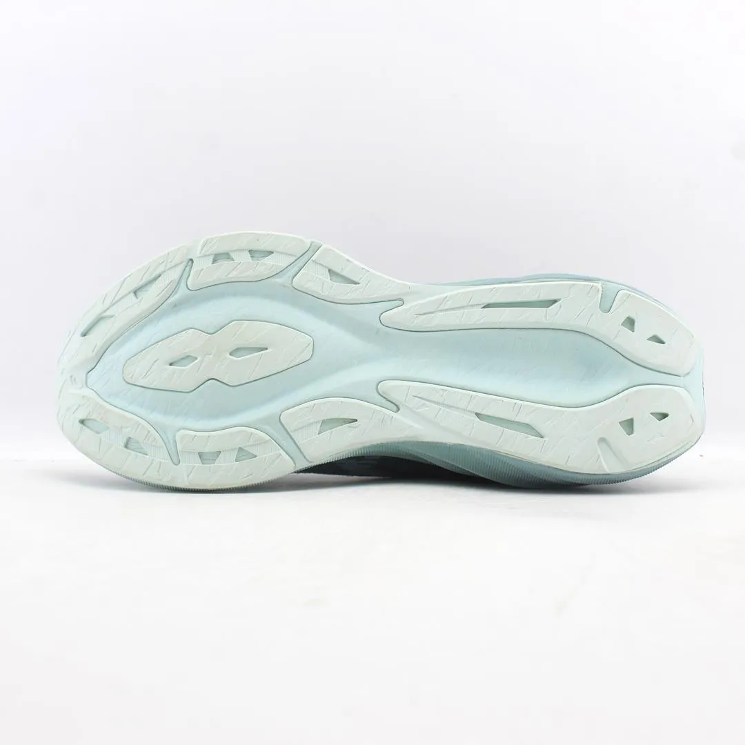 ASICS NOVA BLAST 3