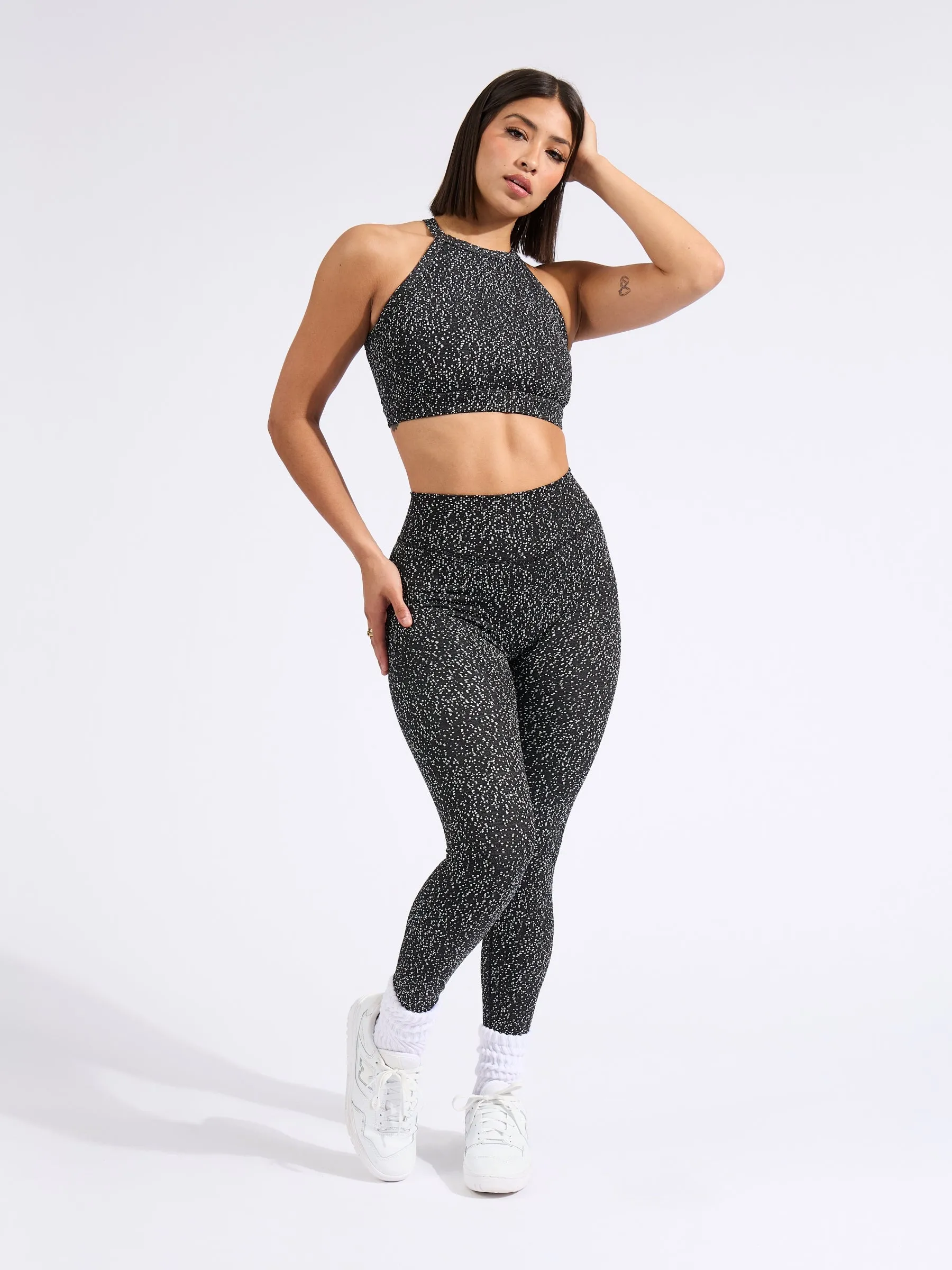 Catalina Jacquard Sports Bra - Black Bossy