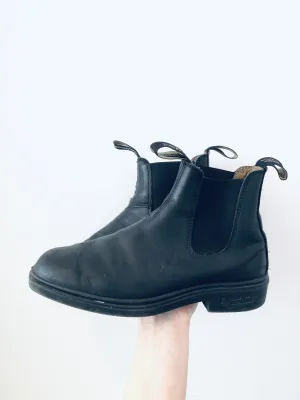 Chelsea Boots // Adult 9.5