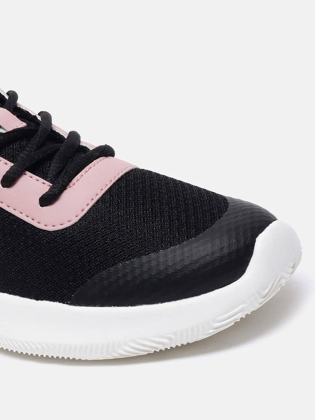 Fila White Kalde Women's Running Shoes