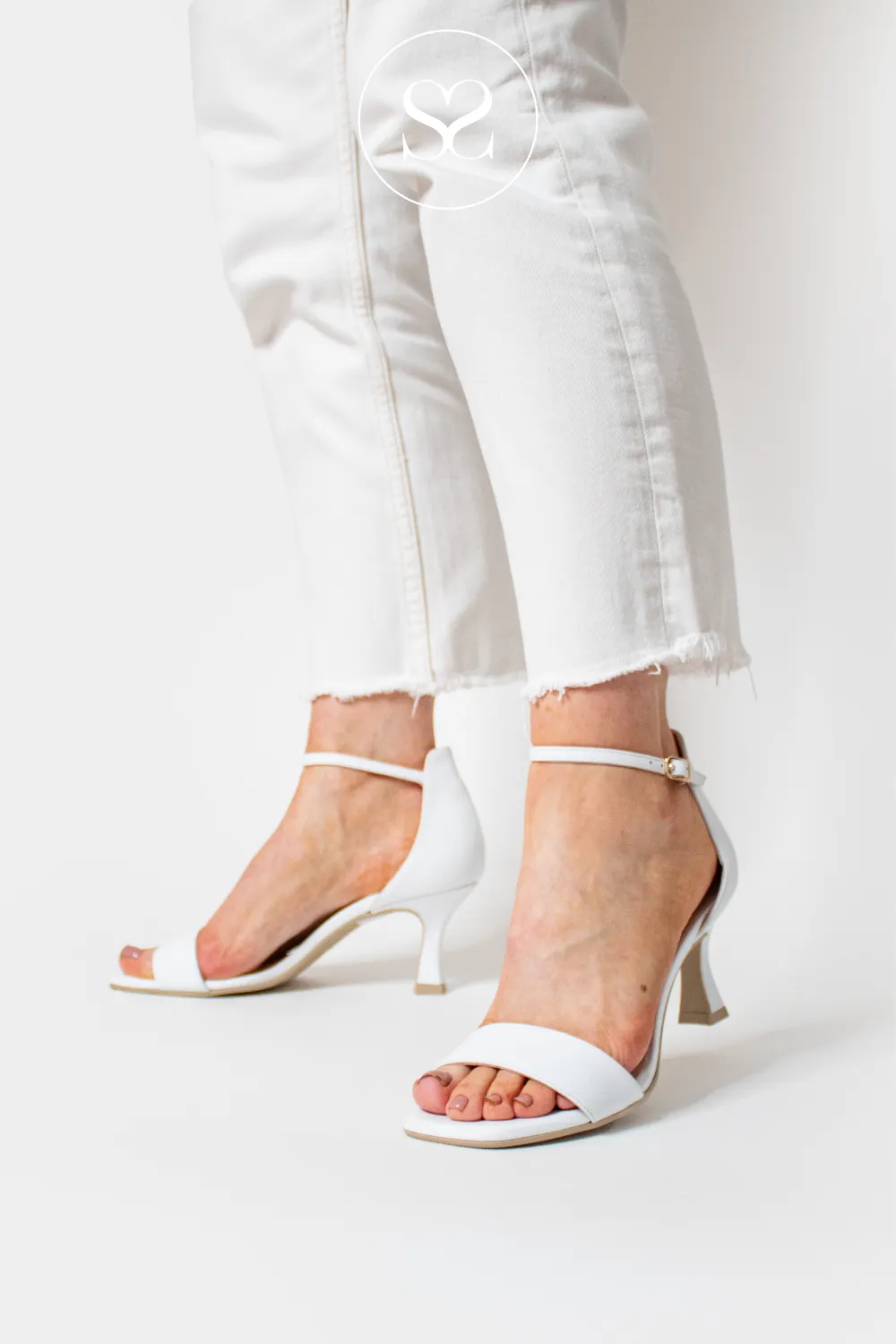 LODI LISCO  WHITE HEELED SANDAL