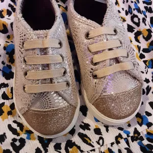 Metallic Gold Glittered Girls Sneaker