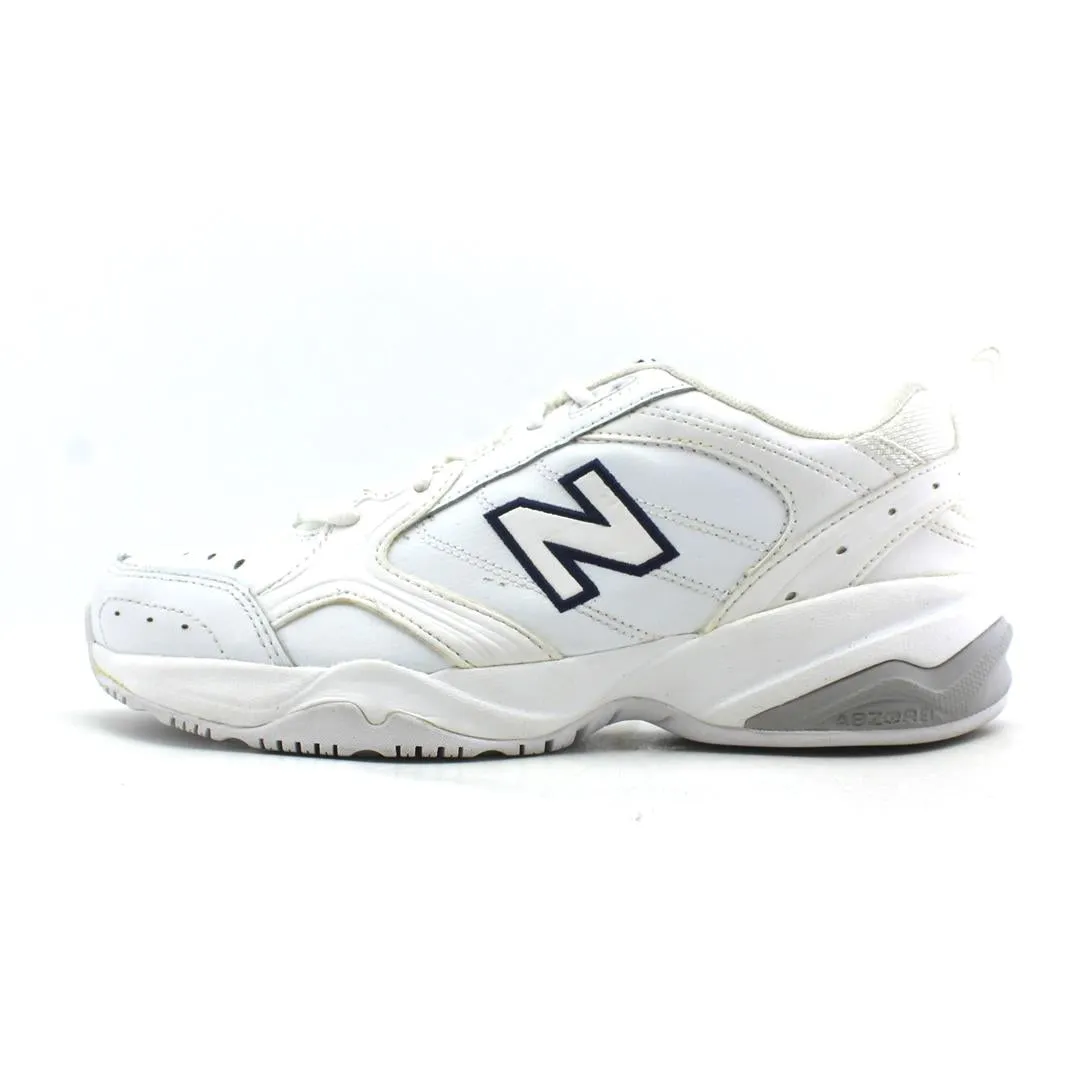 NEW BALANCE 624V4