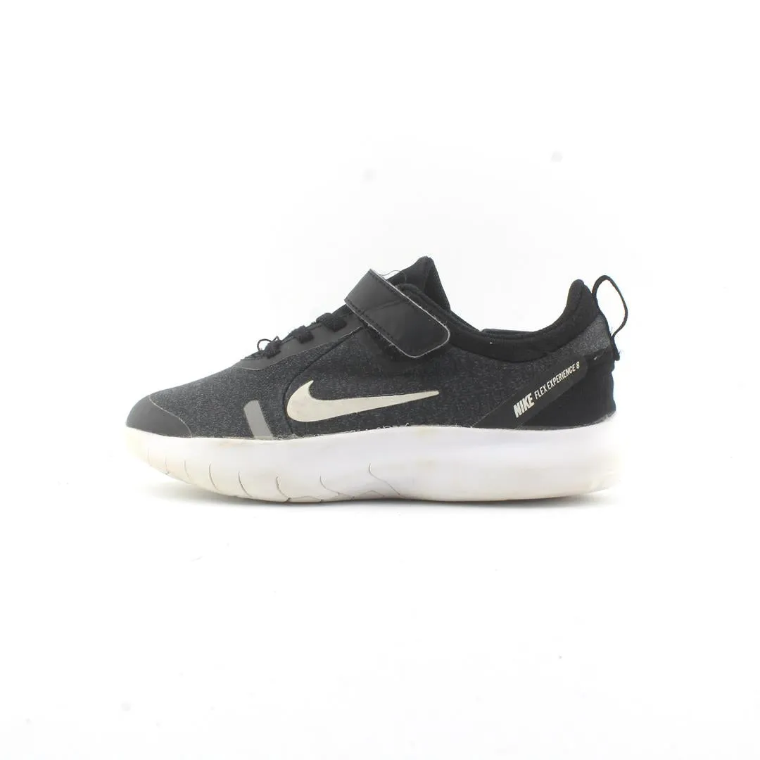 NIKE FLEX EXPERIENCE RN 8
