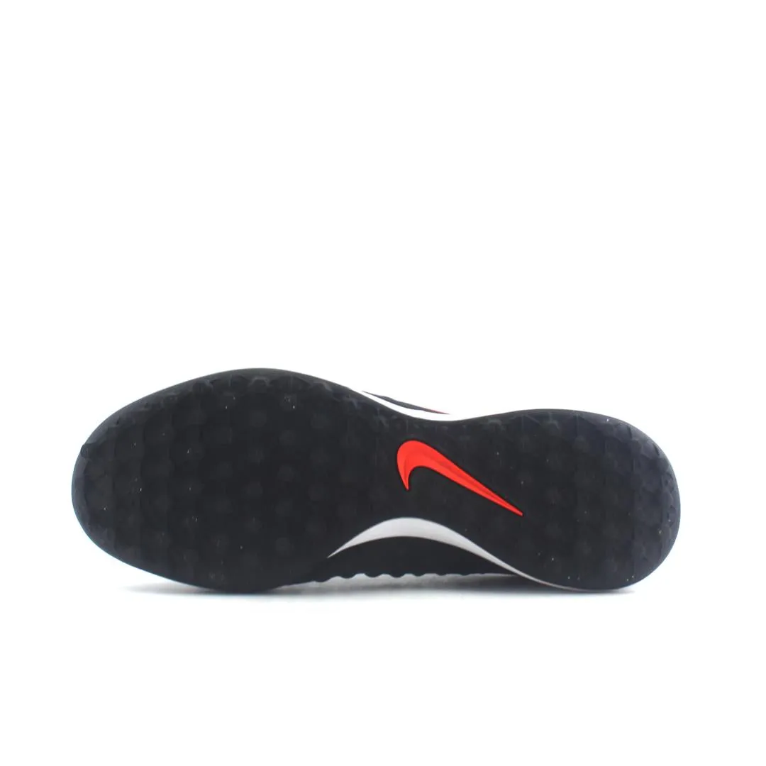 NIKE  MAGISTAX ONDA II