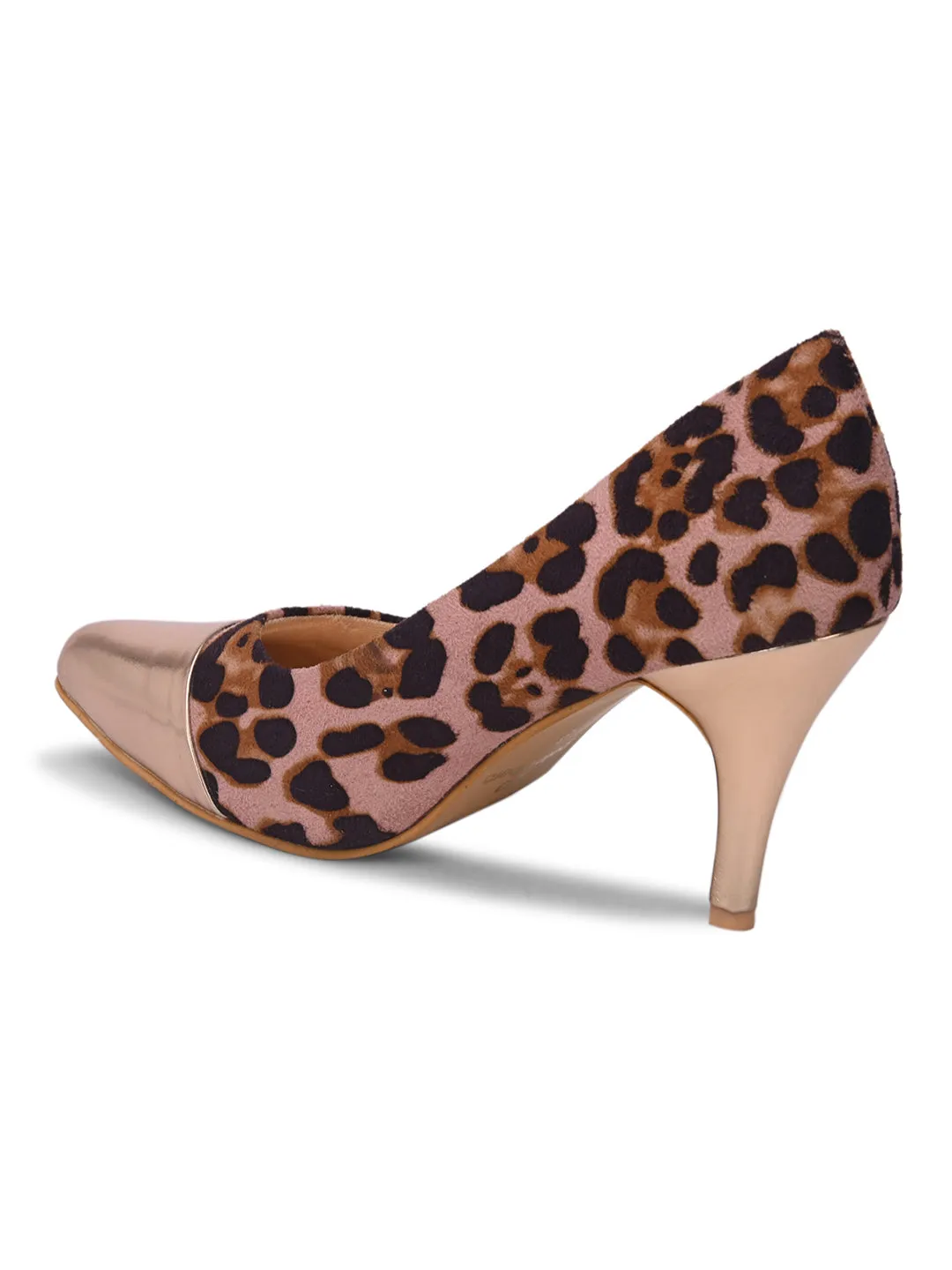 Pelle Albero Women Peach Slip-On Kitten Heels