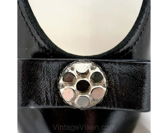 Size 5 Black Shoes - Modernist Femme 1950s Kitten Heels with Mirror Discs - 5AA Low Heels - Deadstock - Classic - Sophisticated - 40315-1