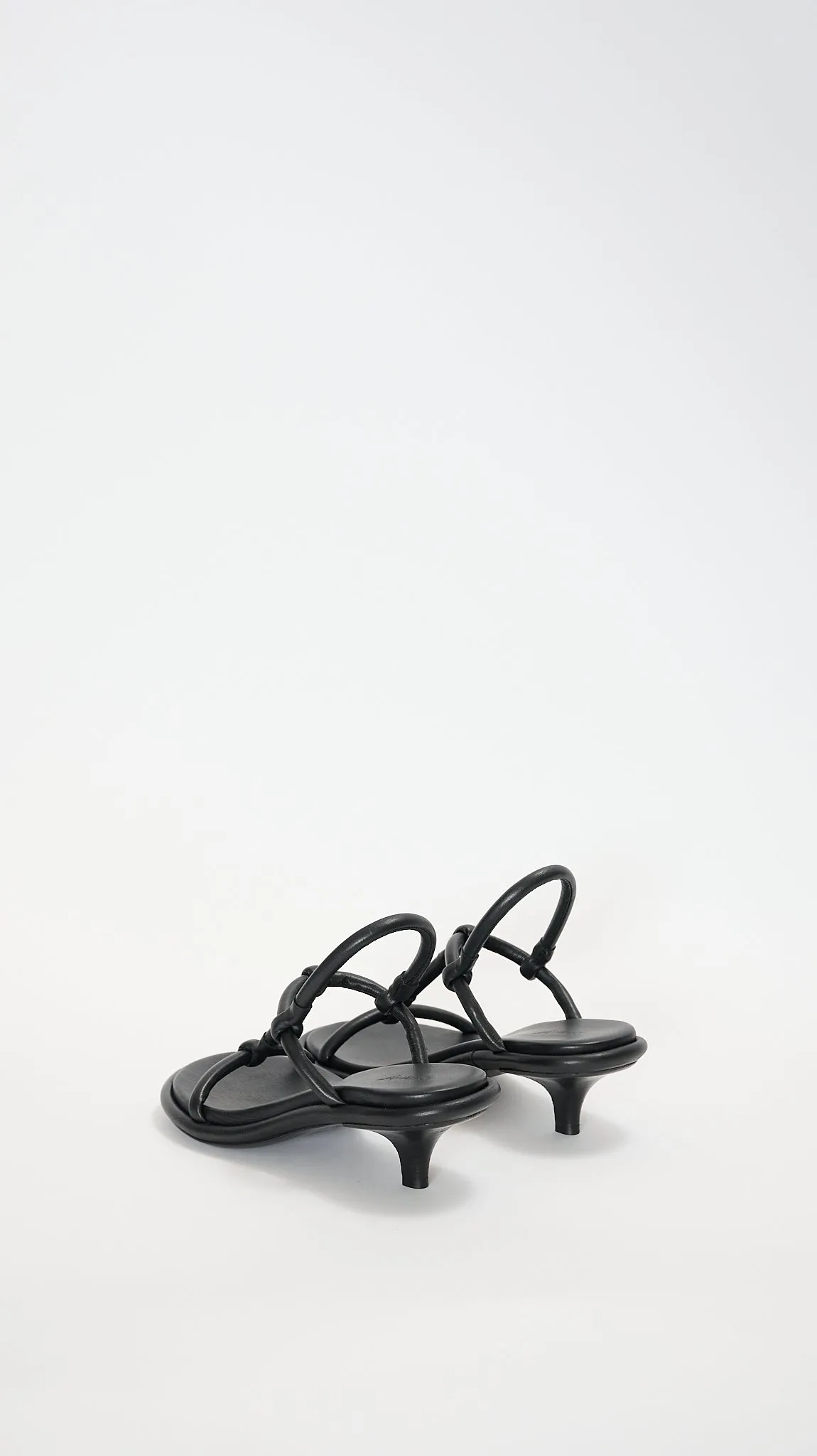 Spilla Sandal in Black