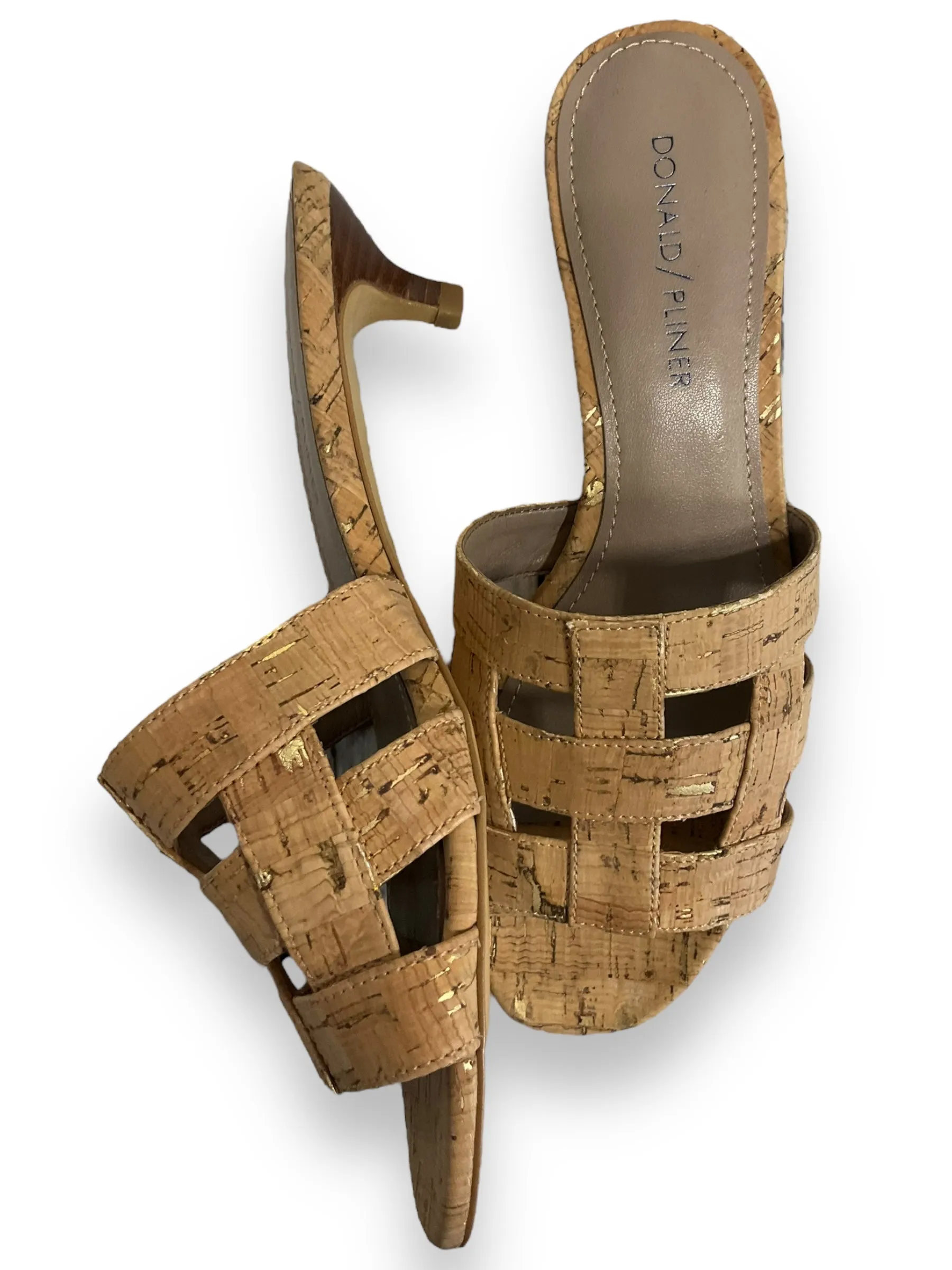 Tan Sandals Heels Kitten Donald Pliner, Size 6.5