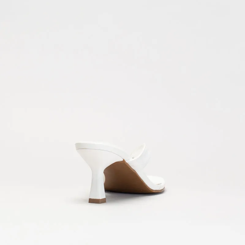 Unreal Women Strappy Mule _ 155330