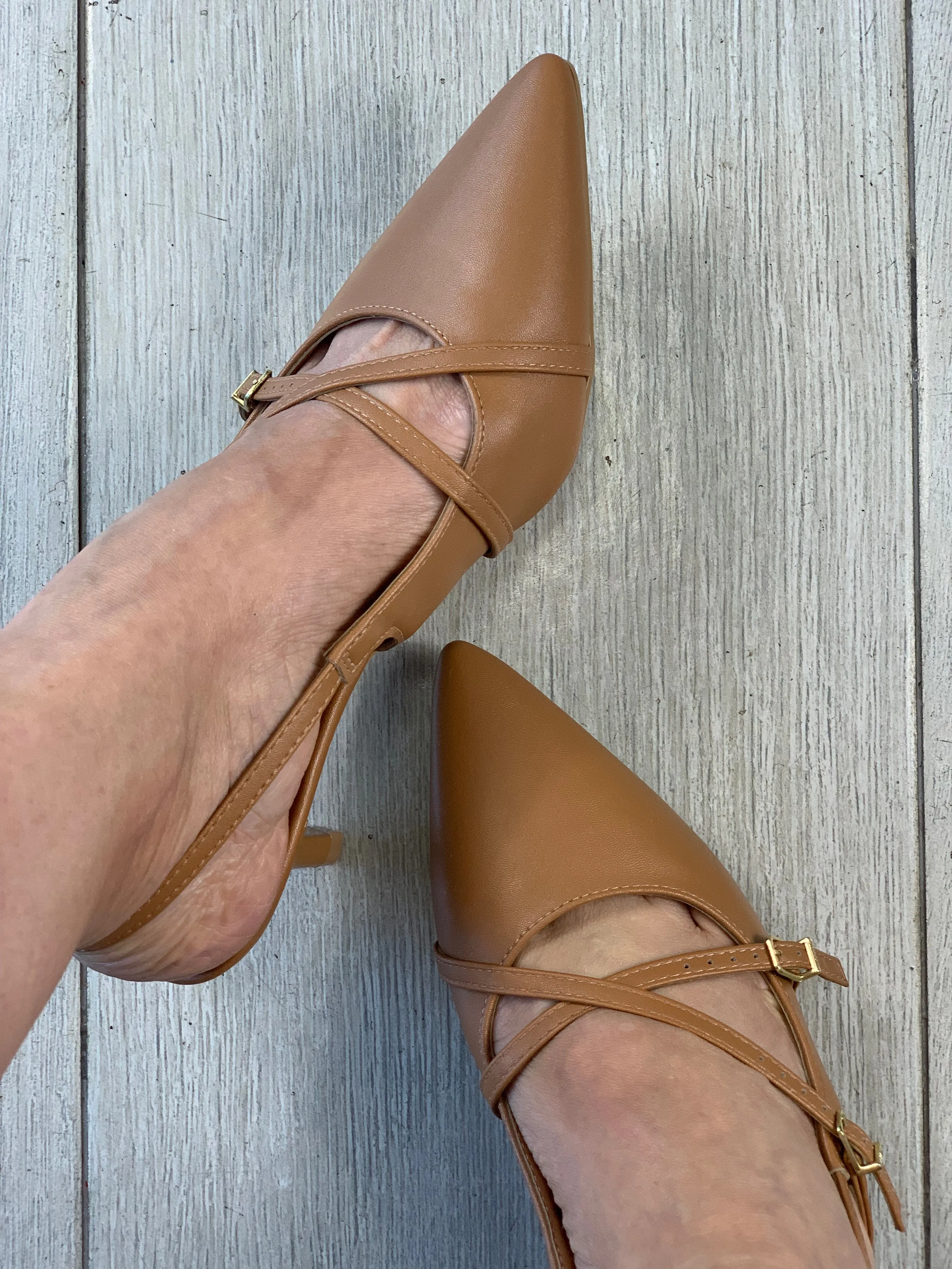 Vizzano Camel 1” Multi Straps Heels