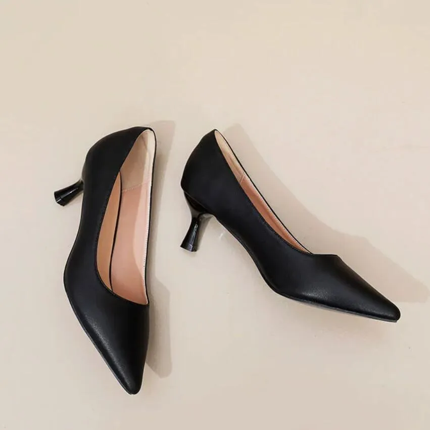 Women's Petite Feet Kitten Heel Pump Shoes ES94